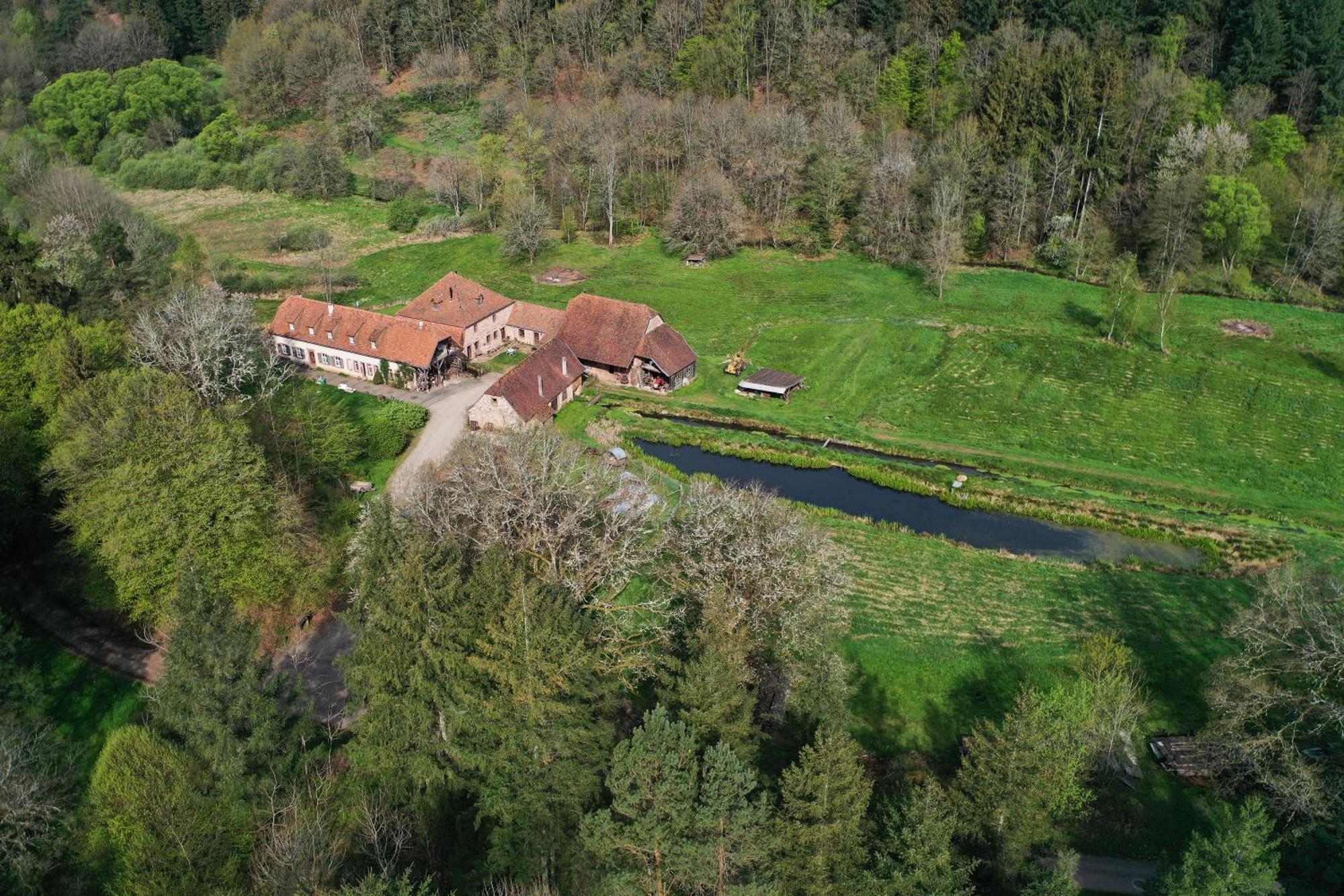 Maison D'Hotes De Charme - Ancien Moulin En Pleine Nature - La Paulusmuehle Soucht Exterior photo